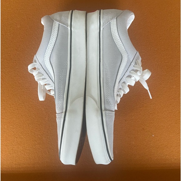 Grey vans - Picture 3 of 4